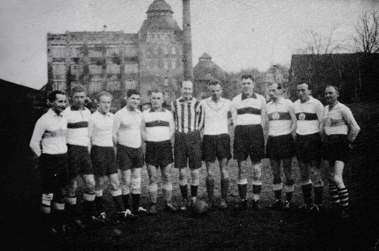 Sie-standen-als-erste-Backnanger-Mannschaft-nach-dem-2.-Weltkrieg-auf-dem-Fuballfeld-1.png